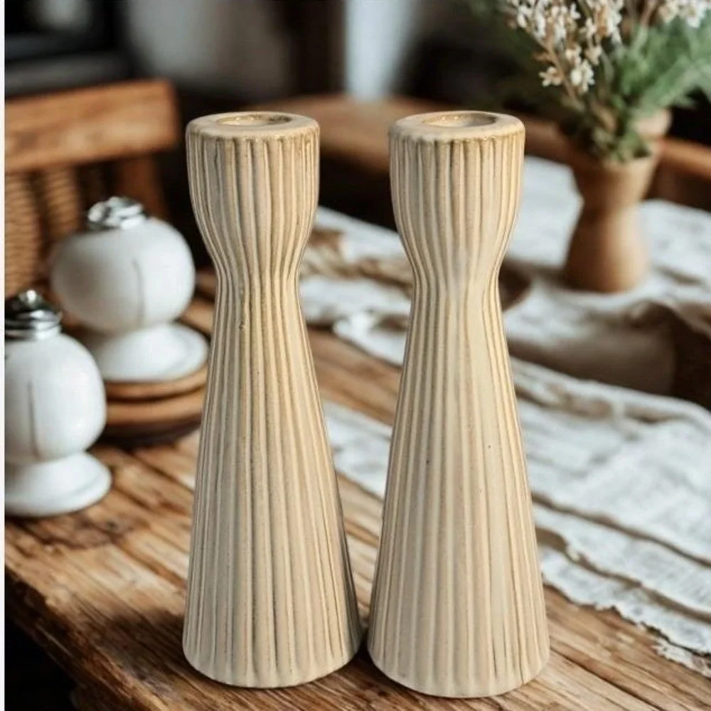 Vintage MCM Ribbed Ceramic Taper Candle Holder Pair Cream Pleated 8.5 Inch‎